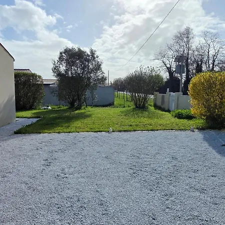 Casa vacanze Maison Familiale Avec Grand Jardin Clos Proche De L'océan *